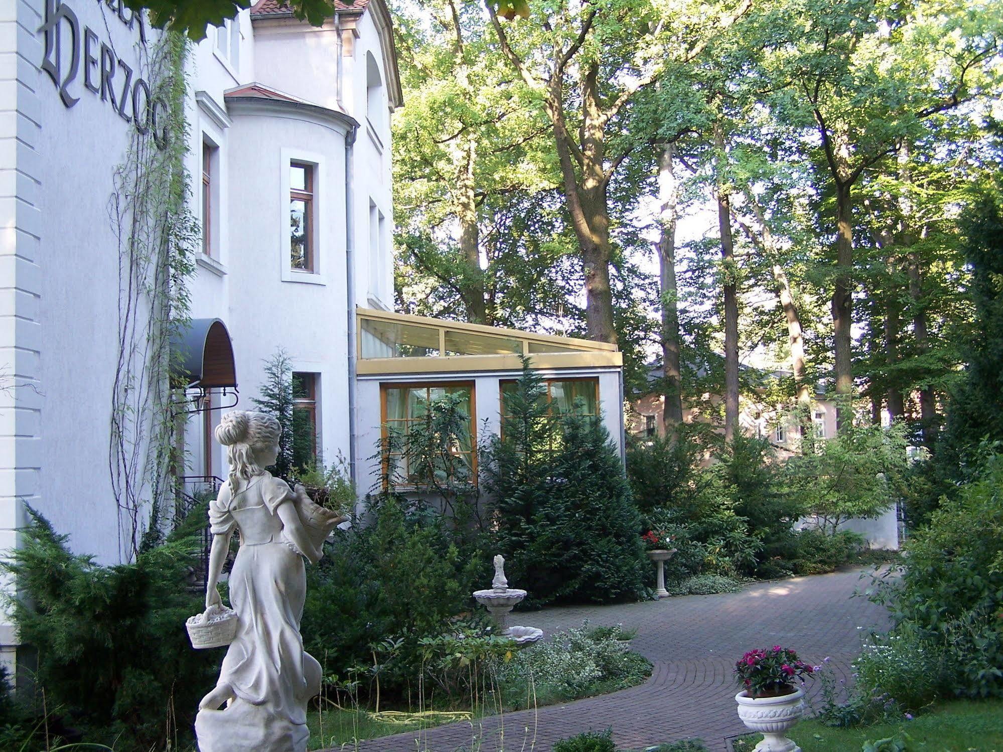 Hotel Villa Herzog Dresden Exterior foto